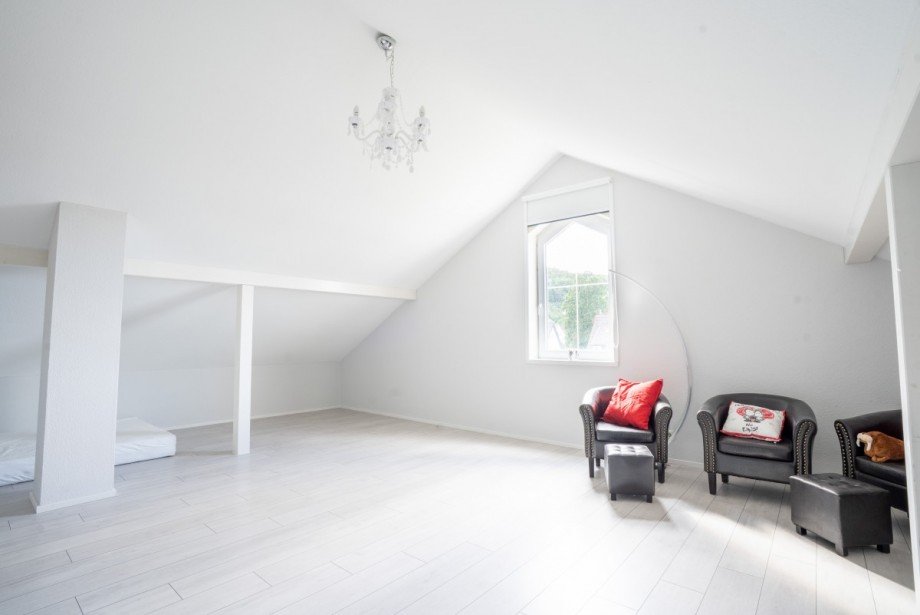 Schlafzimmer DG Zweifamilienhaus Sinzig