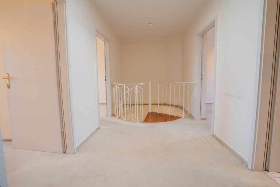 Flur Obergeschoss Wohnung Bad Neuenahr-Ahrweiler