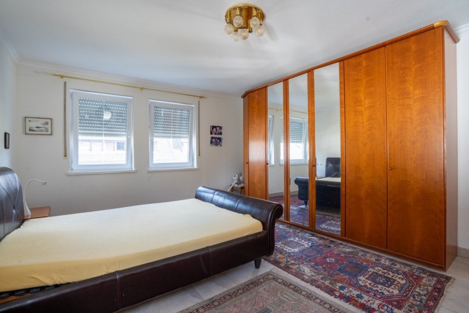 Schlafzimmer OG Zweifamilienhaus Sinzig