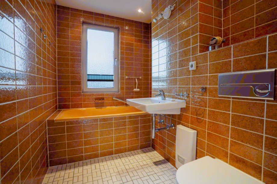 Badezimmer, Obergeschoss Wohnung Bad Neuenahr-Ahrweiler