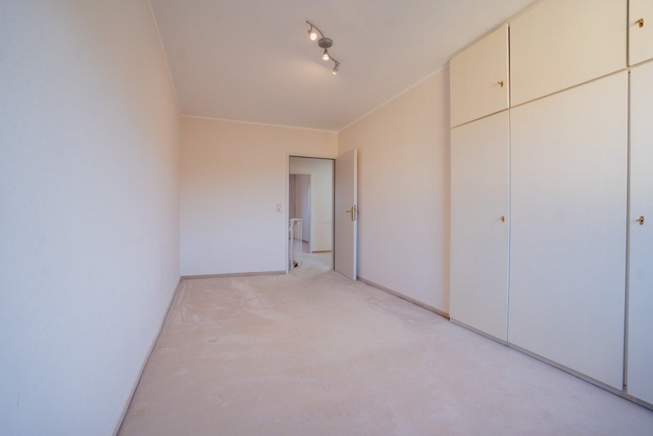 Zimmer 2, Obergeschoss Wohnung Bad Neuenahr-Ahrweiler