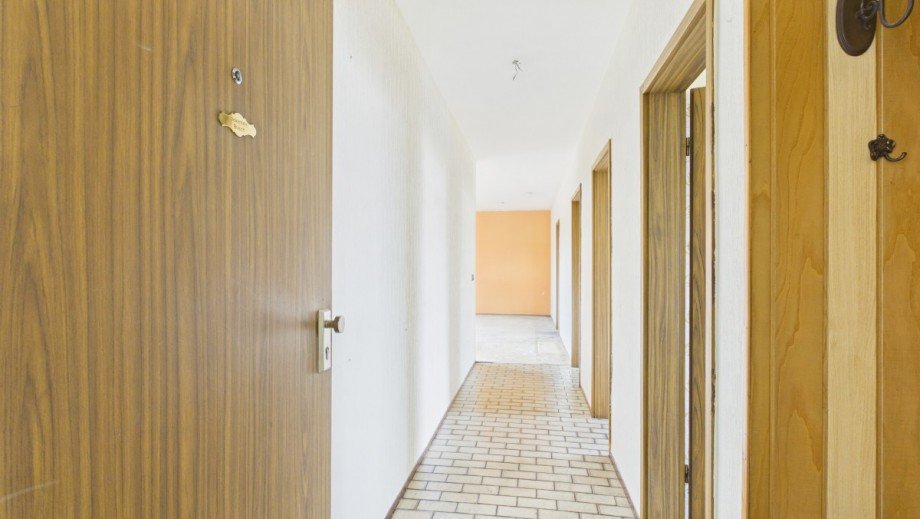 Flur Etagenwohnung Remagen