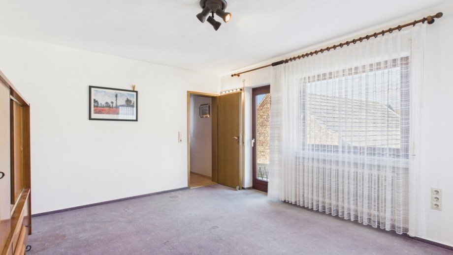 Zimmer Terrasse OG Einfamilienhaus Grafschaft