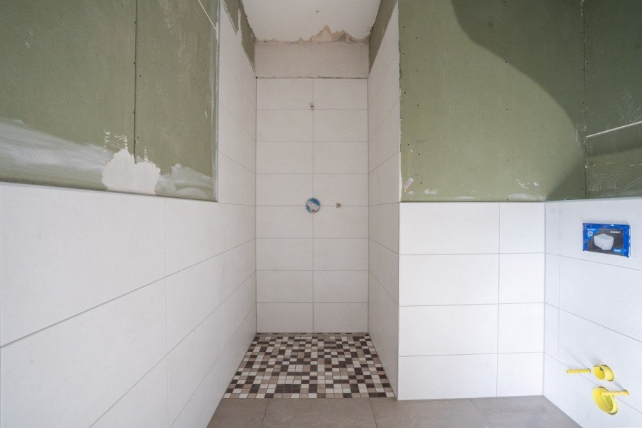 Badezimmer Einliegerwohnung Zweifamilienhaus Sinzig