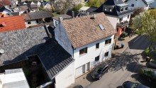 Au�enansicht Charmantes Haus mit Nebengeb�uden und viel Entwicklungspotenzial in Lantershofen zu verkaufen